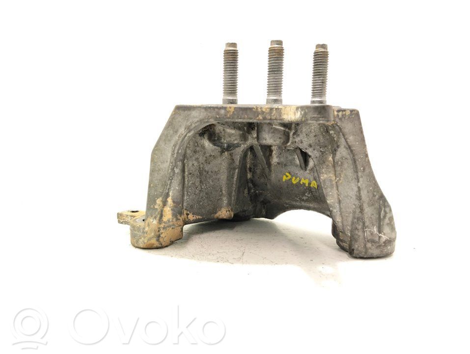 Ford Puma Engine mount bracket 