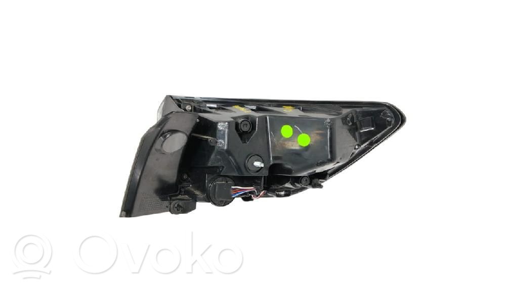 Renault Austral Lampă spate în caroserie 