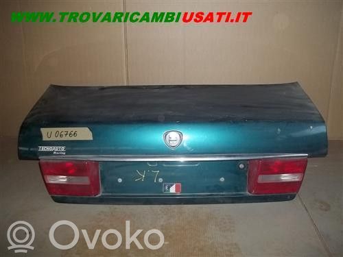 Lancia Kappa Motorhaube 