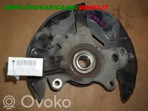 Toyota Corolla E120 E130 Zwrotnica koła przedniego 