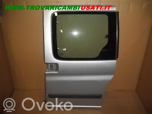 Puerta trasera   9006L0,999U18542,9006L0,999U18542