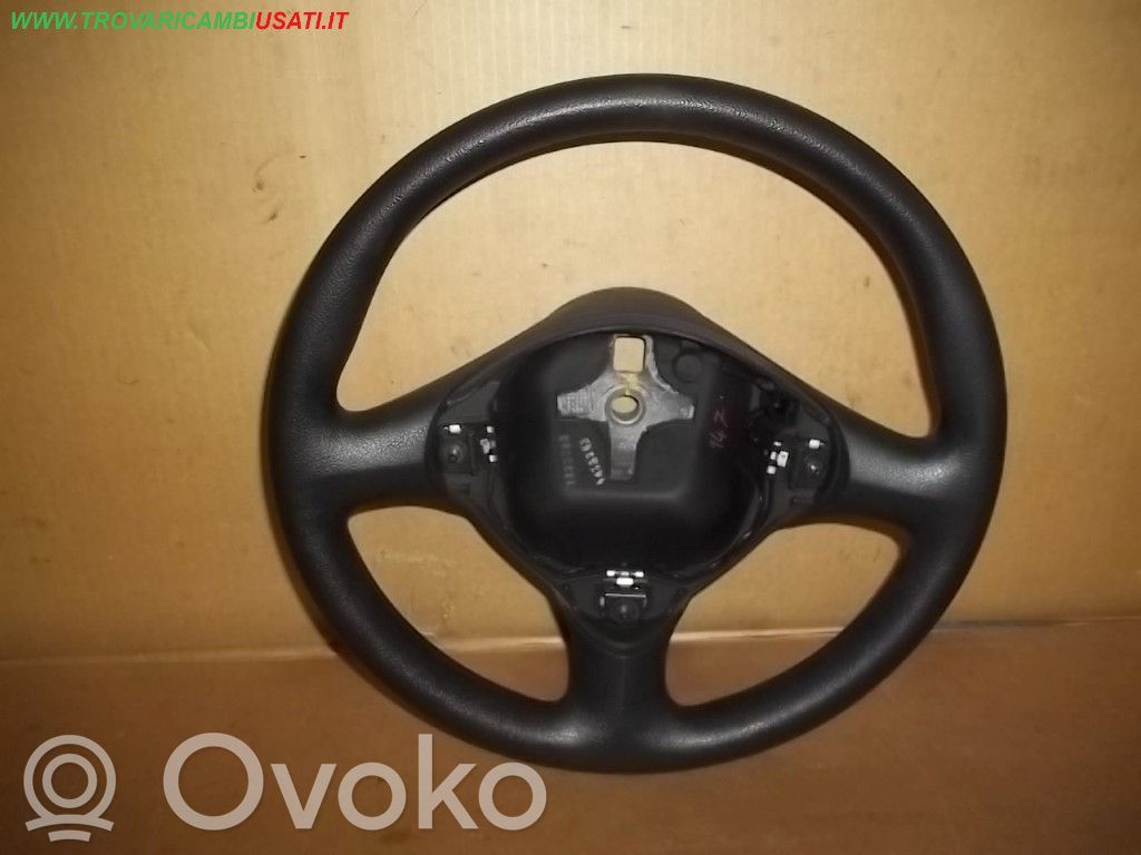 Volante   735289697,735289697