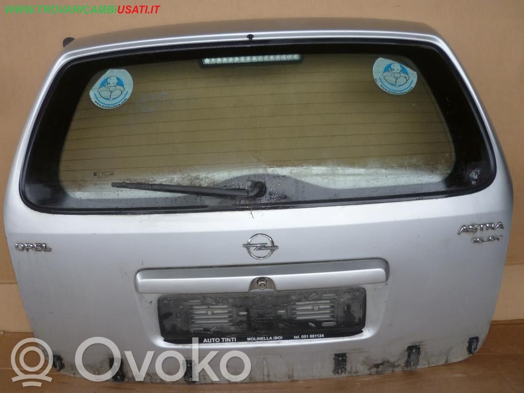 Opel Astra F Puerta del maletero/compartimento de carga 