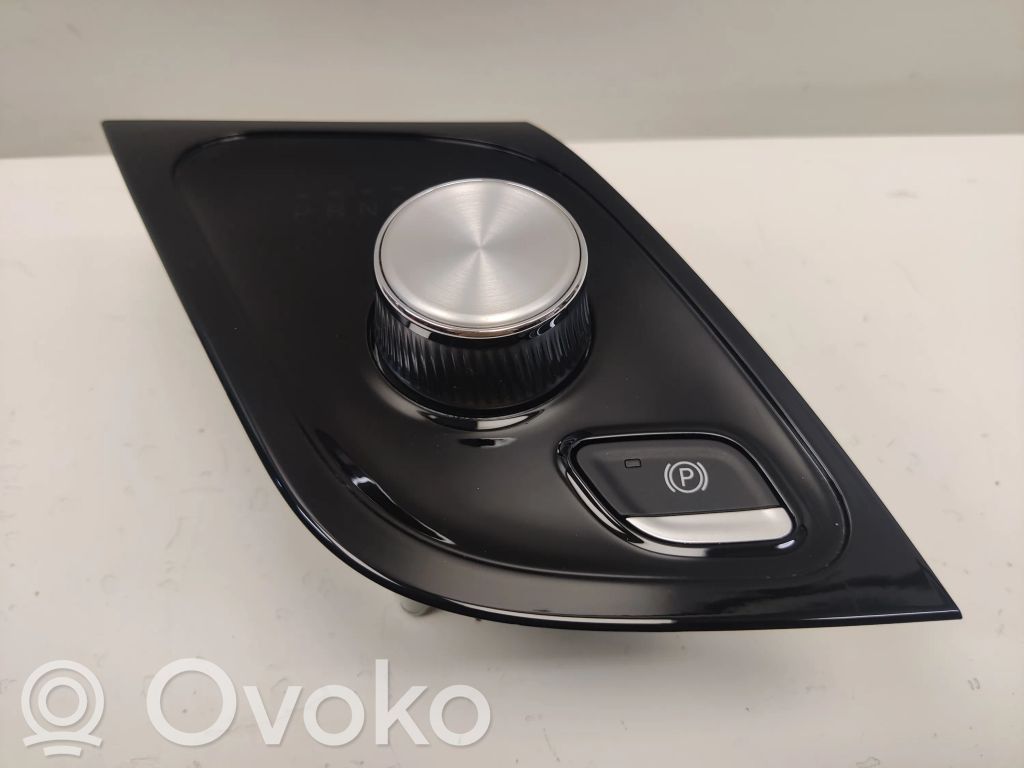 Chrysler Pacifica Gear shifter/selector 