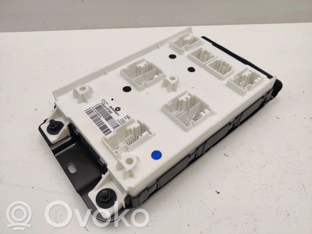 Comfort/convenience module   68222875AE,P68222875AE