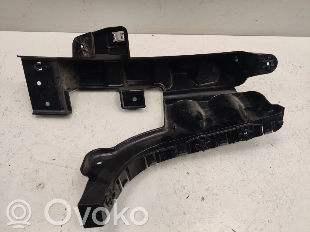 Chrysler Pacifica Rear bumper mounting bracket 
