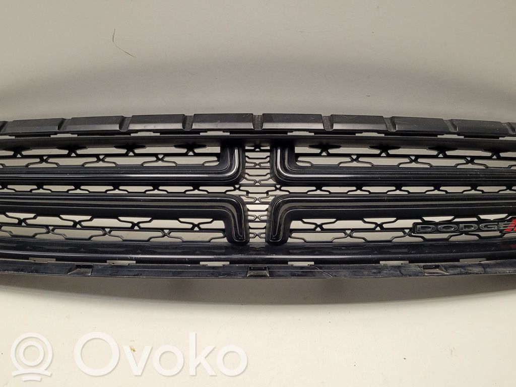 Dodge Charger Maskownica / Grill / Atrapa górna chłodnicy 