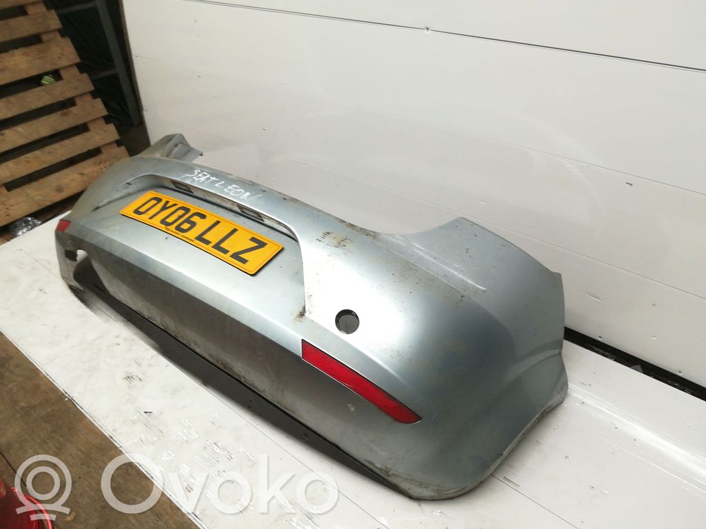 Seat Leon (1P) Bamperis 