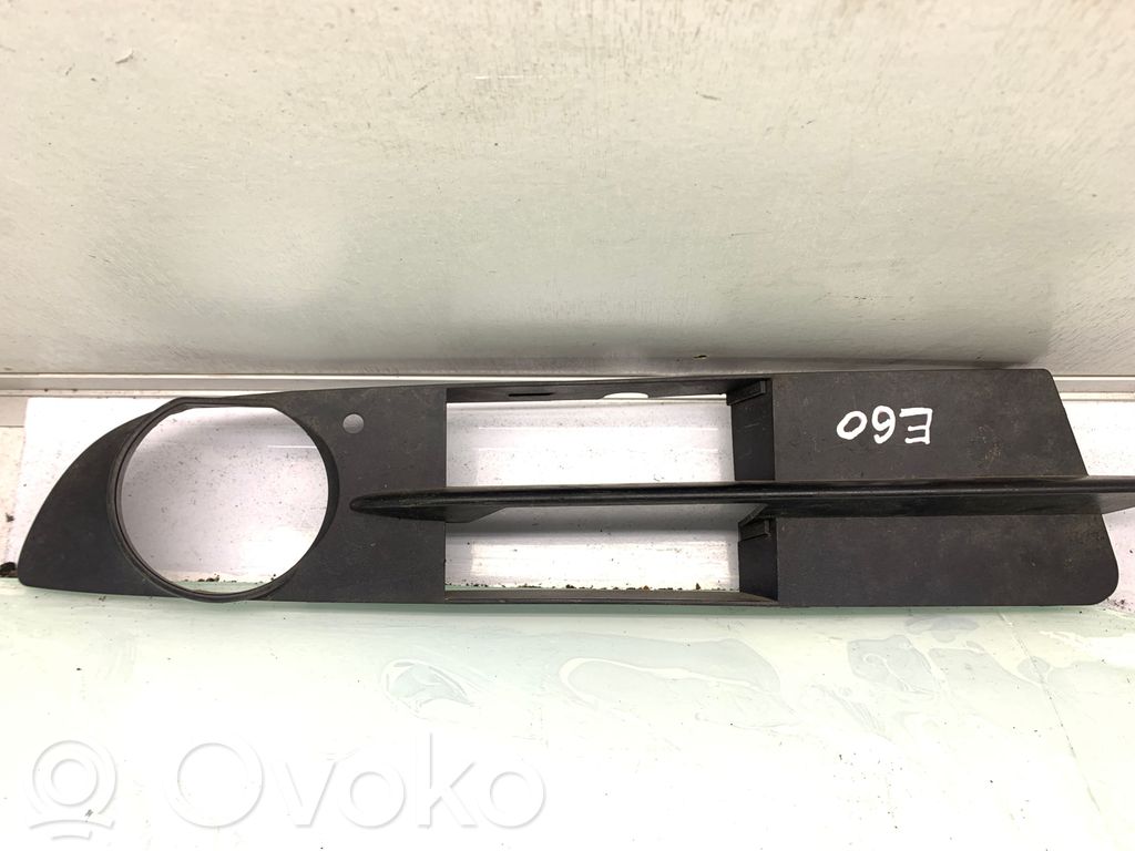 BMW 3 E90 E91 Front fog light trim/grill 
