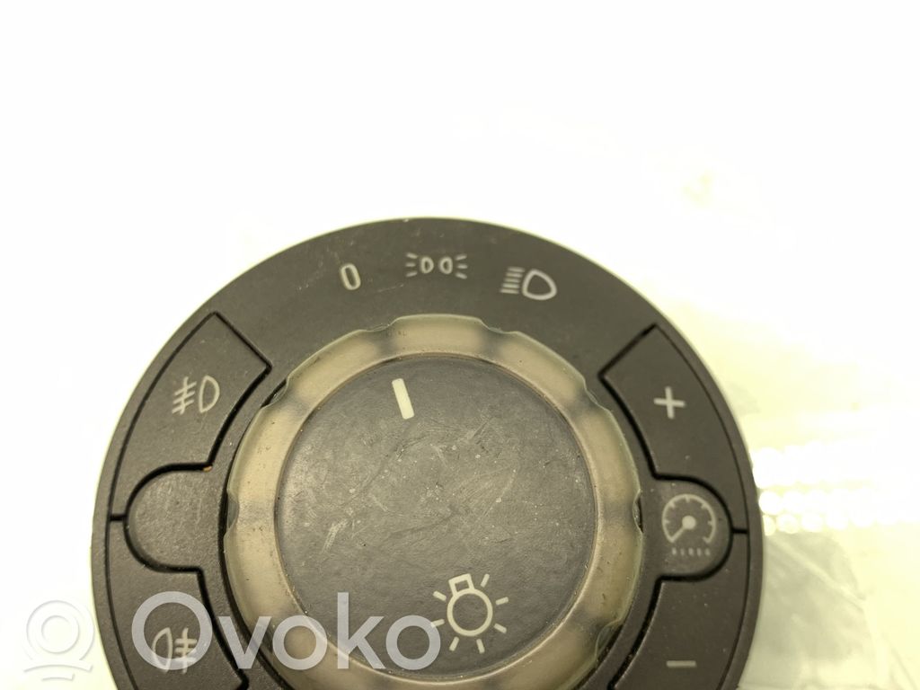 Opel Corsa D Light switch 