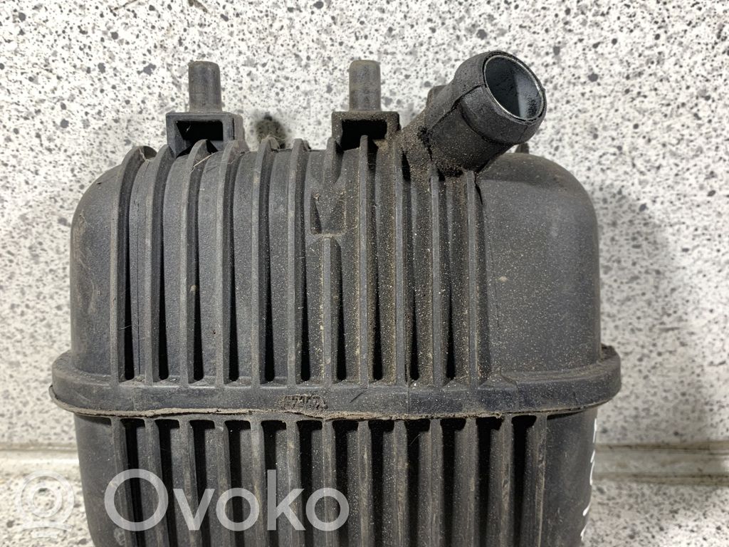 Tyhjiösäiliö   8E0129955