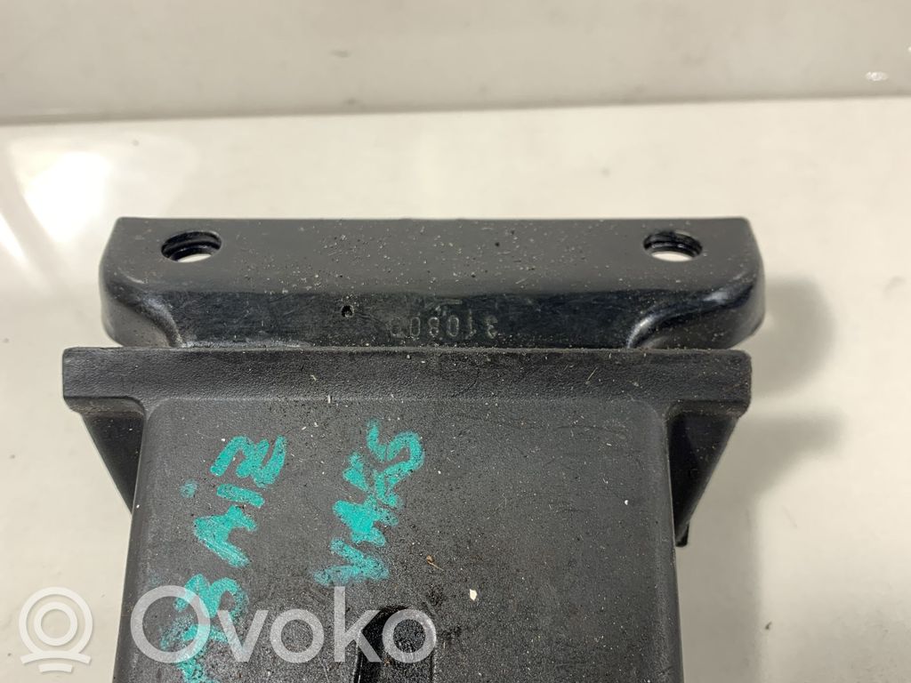 Spyna galinio dangčio   8L0827520C