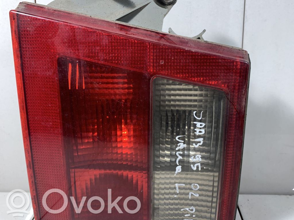 Saab 9-5 Aizmugurējais lukturis pārsegā 