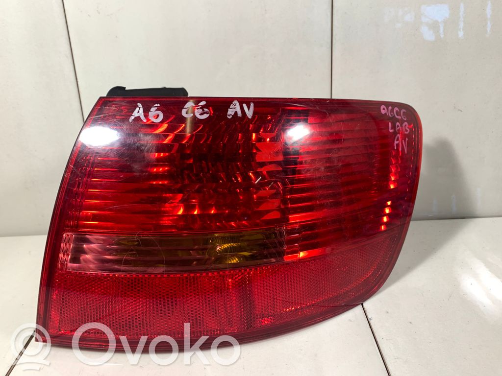 Audi A6 S6 C6 4F Galinis žibintas kėbule 