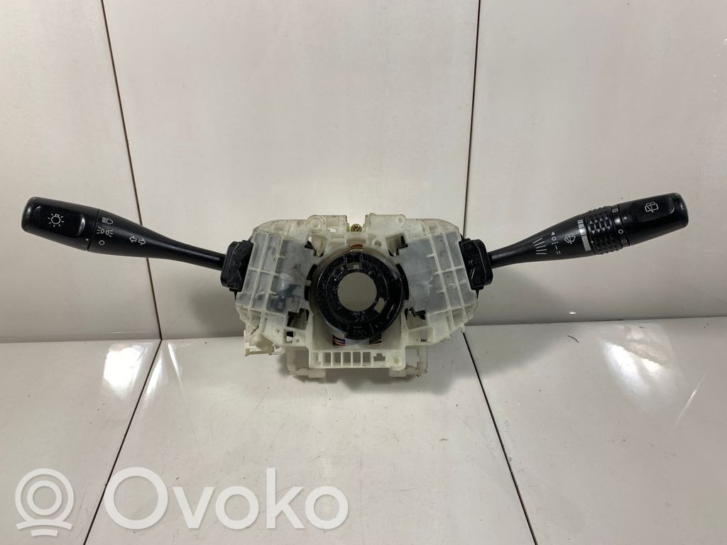 Mitsubishi Pajero Wiper turn signal indicator stalk/switch 