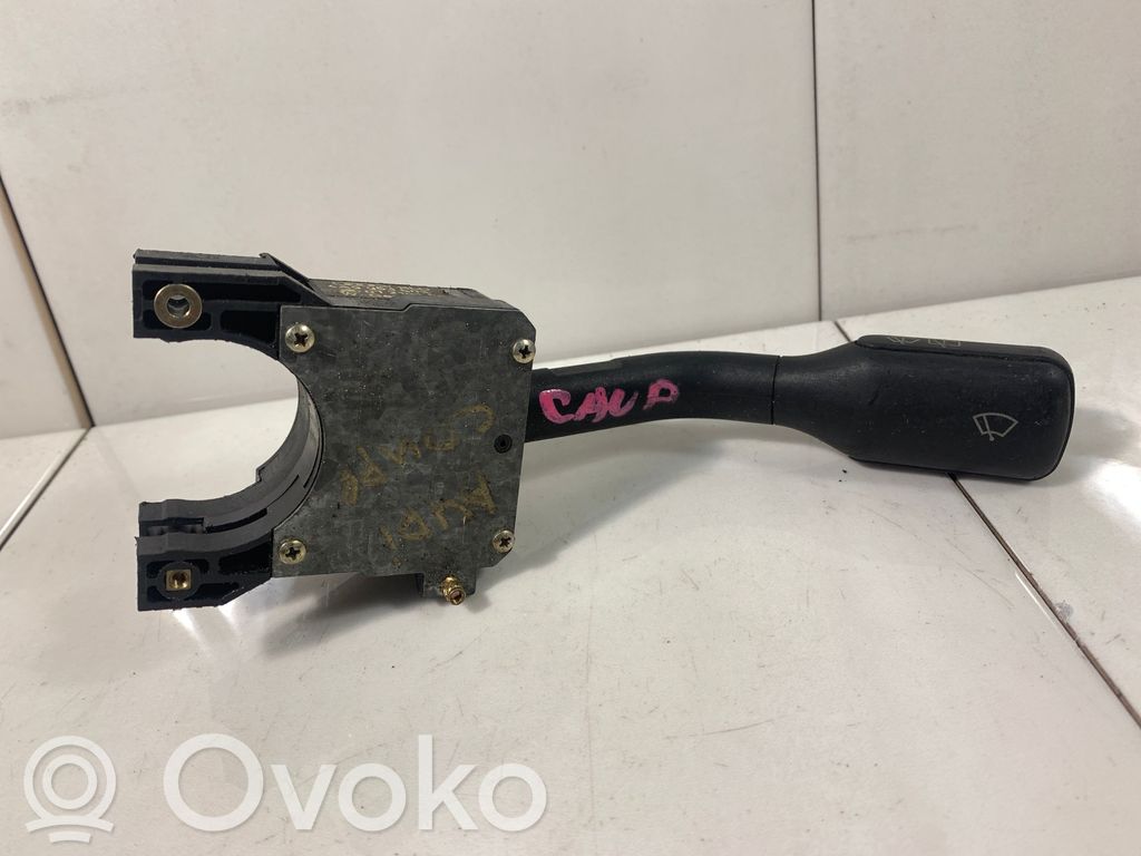 Pyyhkijän vipu   4A9953503