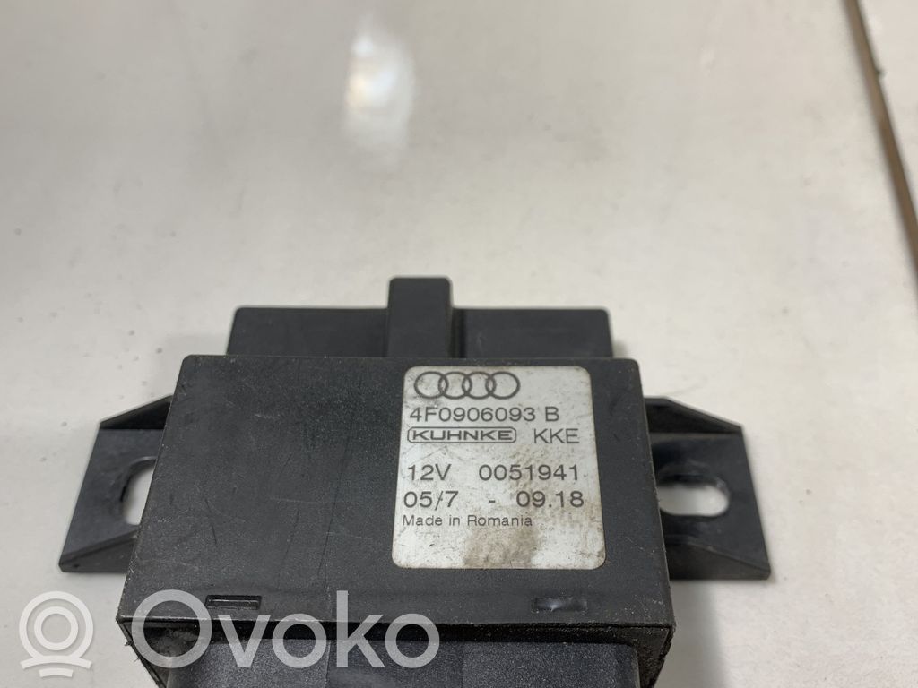 Fuel injection pump control unit/module   4F0906093B