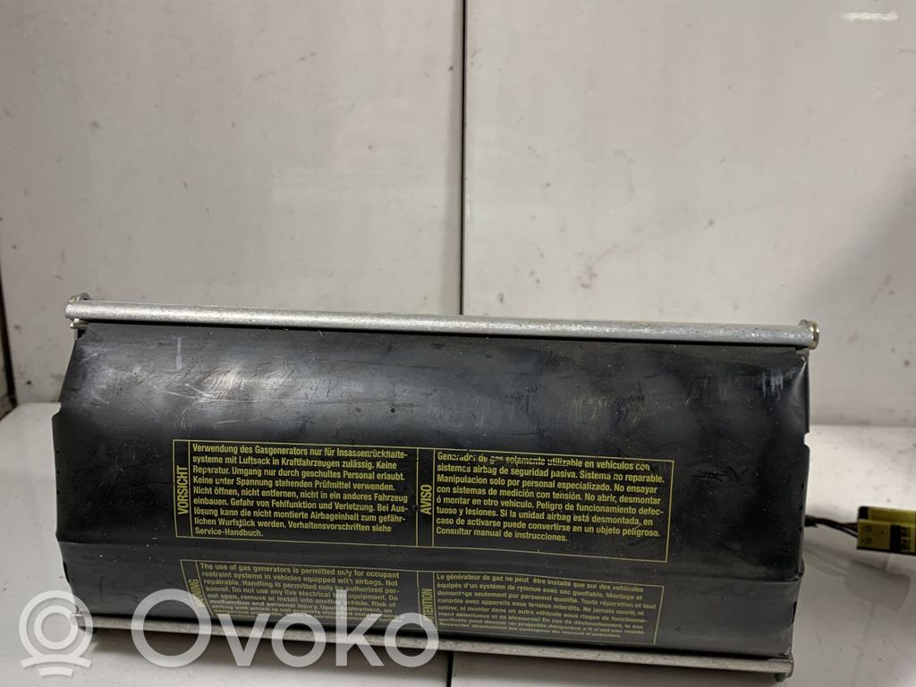 BMW 7 E65 E66 Pasažiera drošības spilvens 