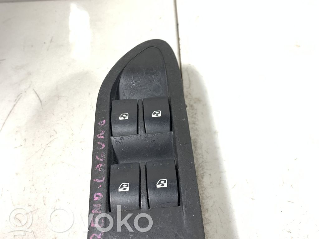 Renault Laguna II Electric window control switch 