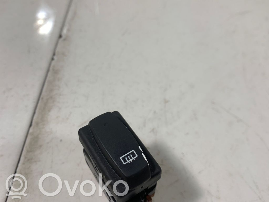 Renault Trafic II (X83) Windscreen/window heater switch 