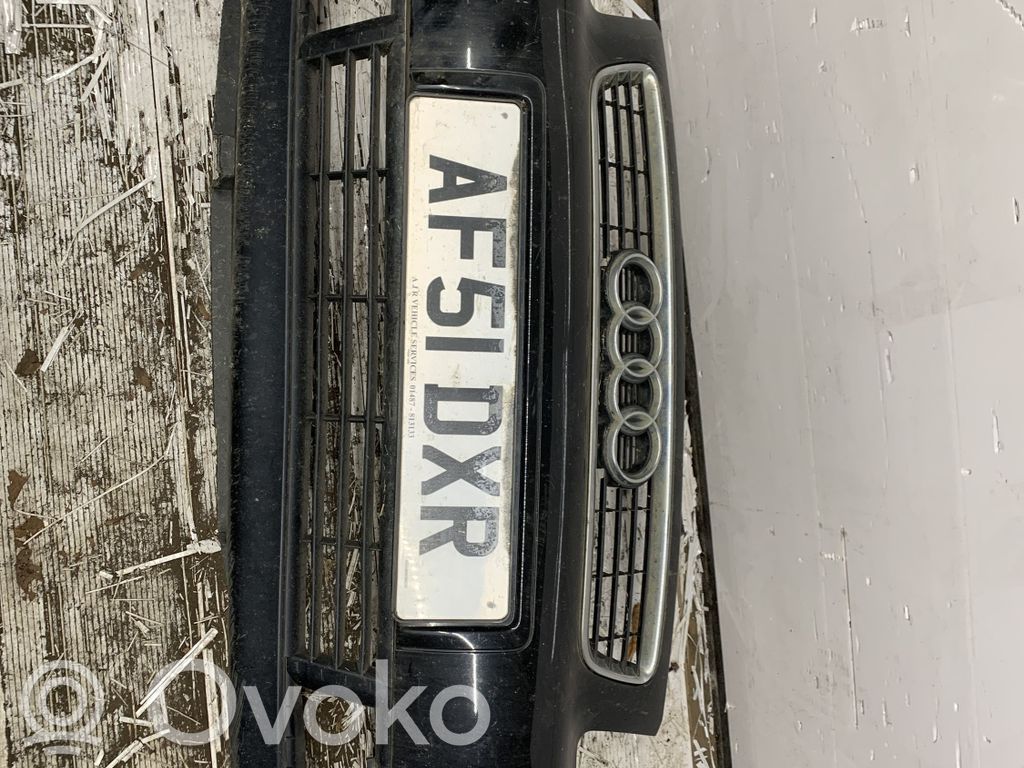 Front bumper   8L0807111
