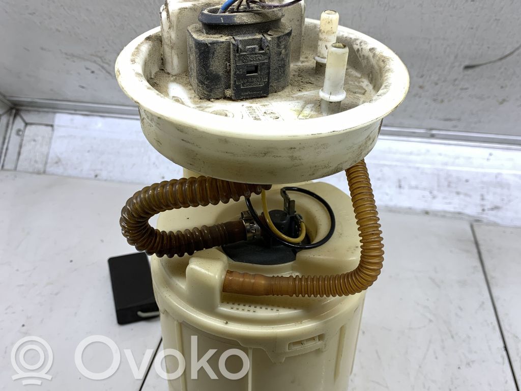 Bomba interna de combustible   1J0919051H