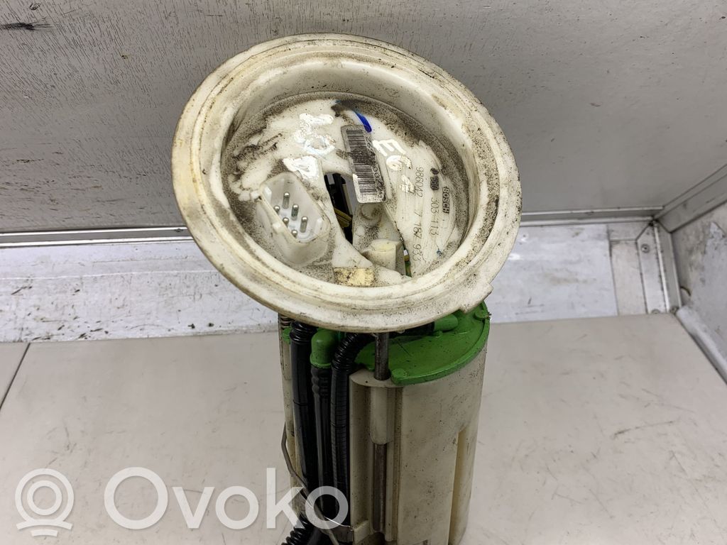 BMW 5 E60 E61 Bomba interna de combustible 
