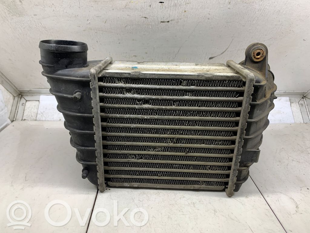 Audi TT Mk1 Interkūlerio radiatorius 