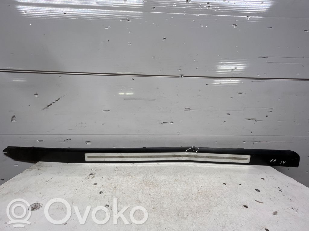 Audi A8 S8 D3 4E Etuoven kynnyksen suojalista 