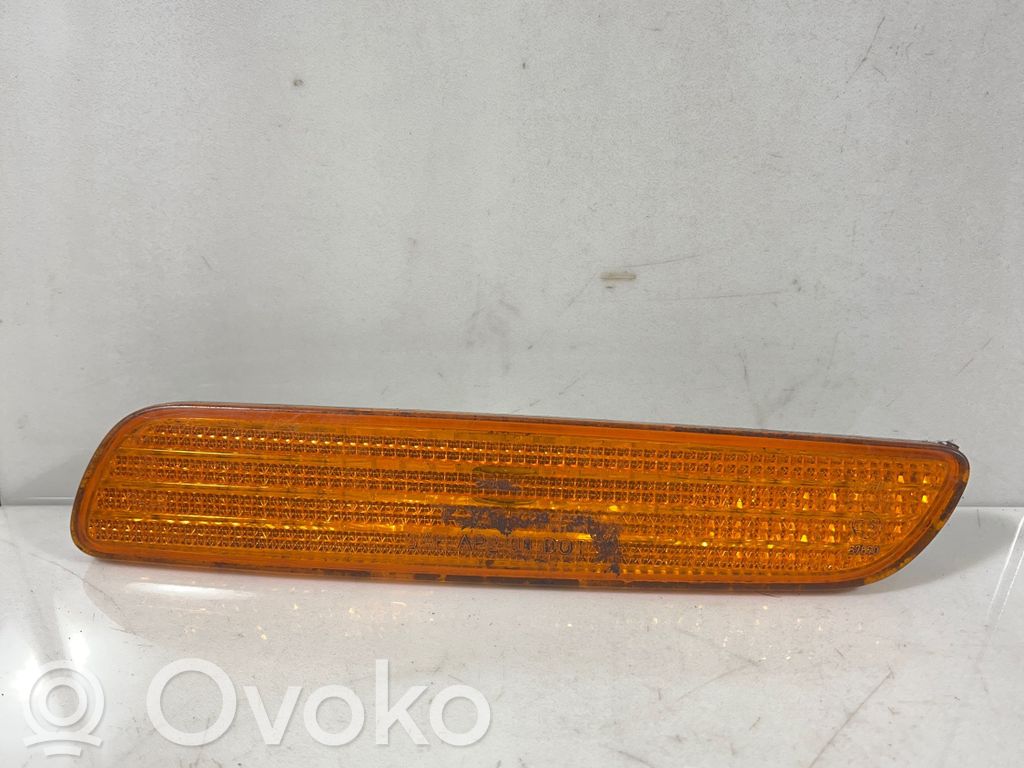 Volvo S40, V40 Front indicator light 