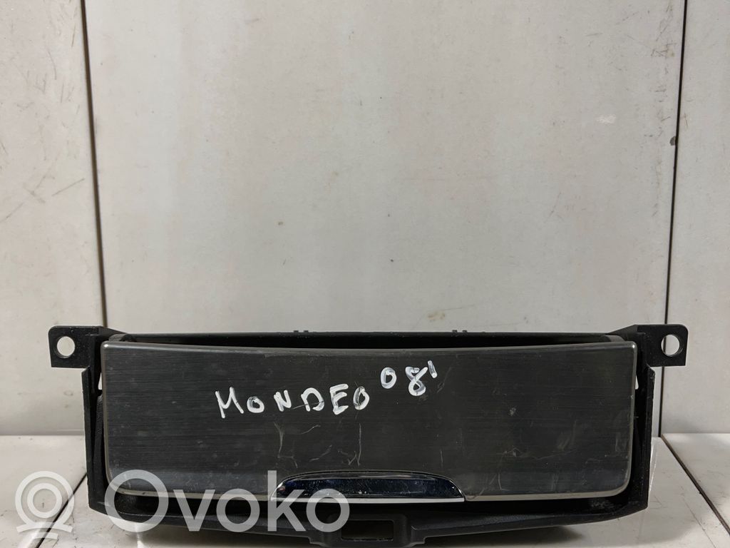 Ford Mondeo MK IV Pelnutrauks 
