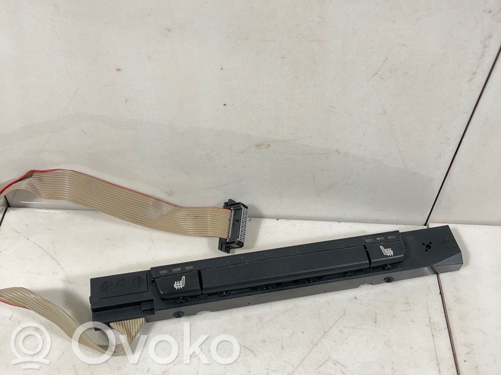 BMW 1 E82 E88 Seat heating switch 