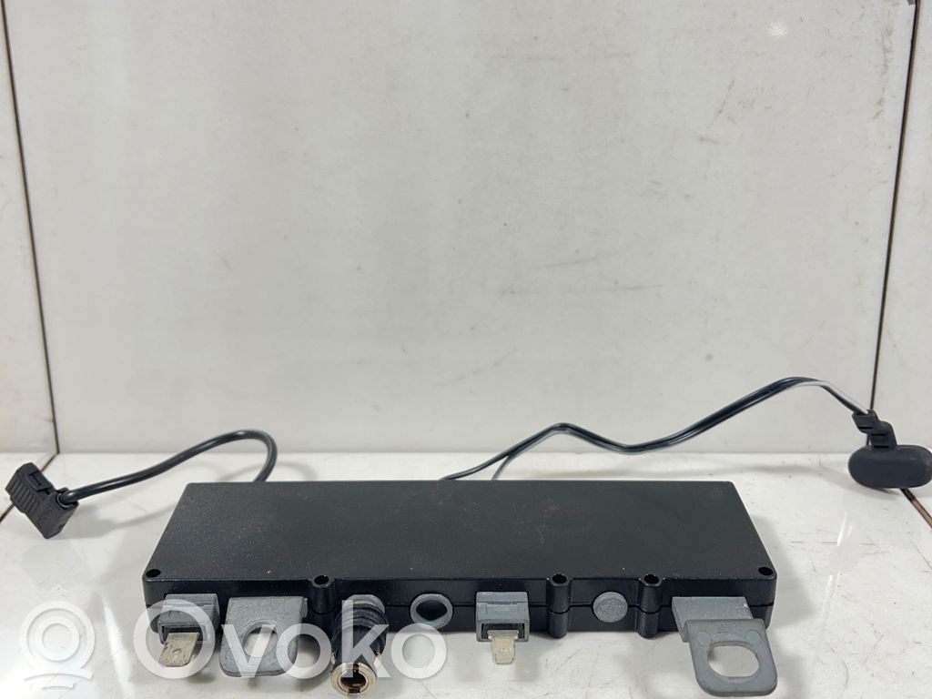 Saab 9-5 Aerial antenna amplifier 