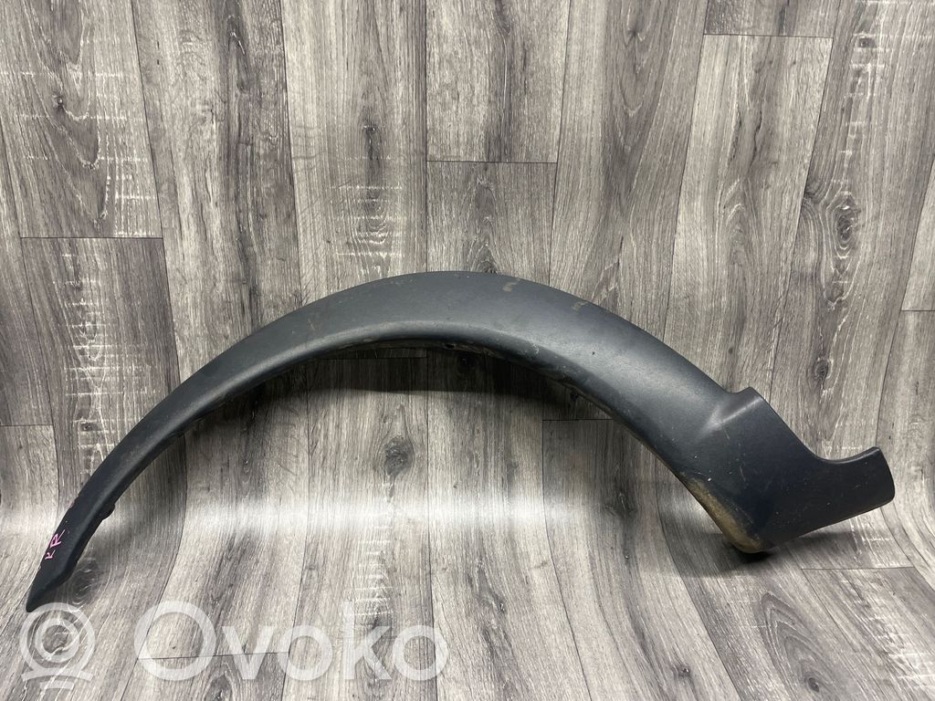 Volvo XC70 Front arch trim 