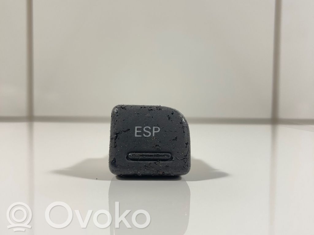 Interruptor ESP (programa de estabilidad)   8E2927134,03146A
