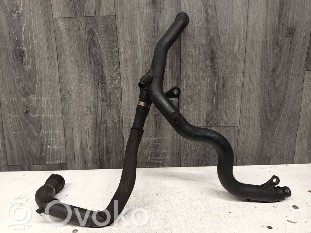 Engine coolant pipe/hose   7787379