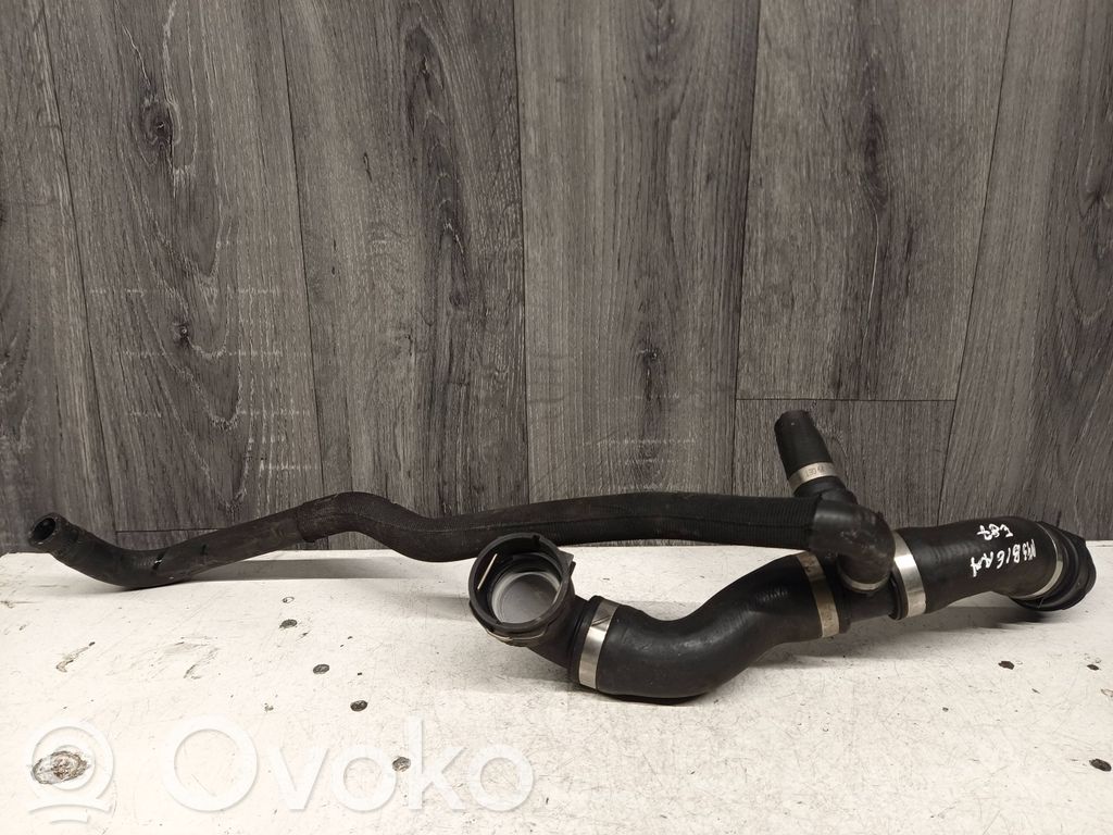 BMW 1 E81 E87 Engine coolant pipe/hose 