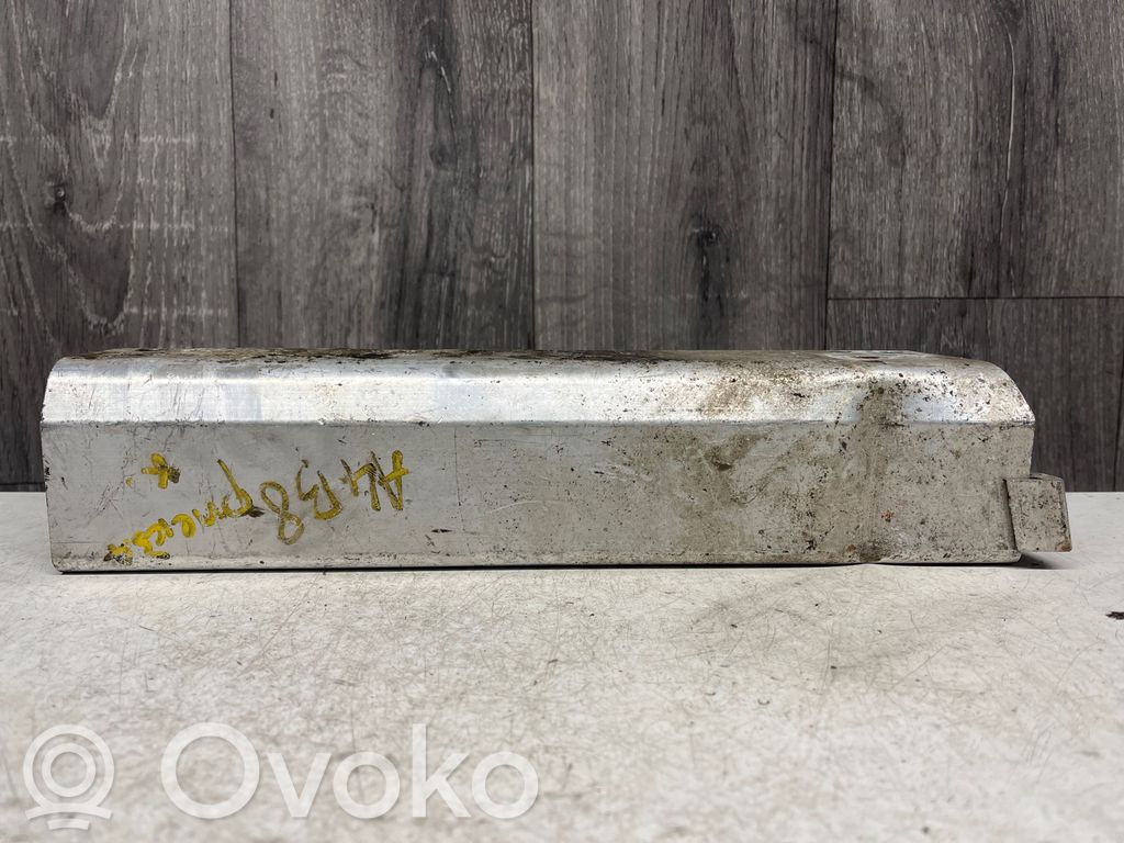 Audi A4 S4 B8 8K Priekinis amortizatorius bamperio 