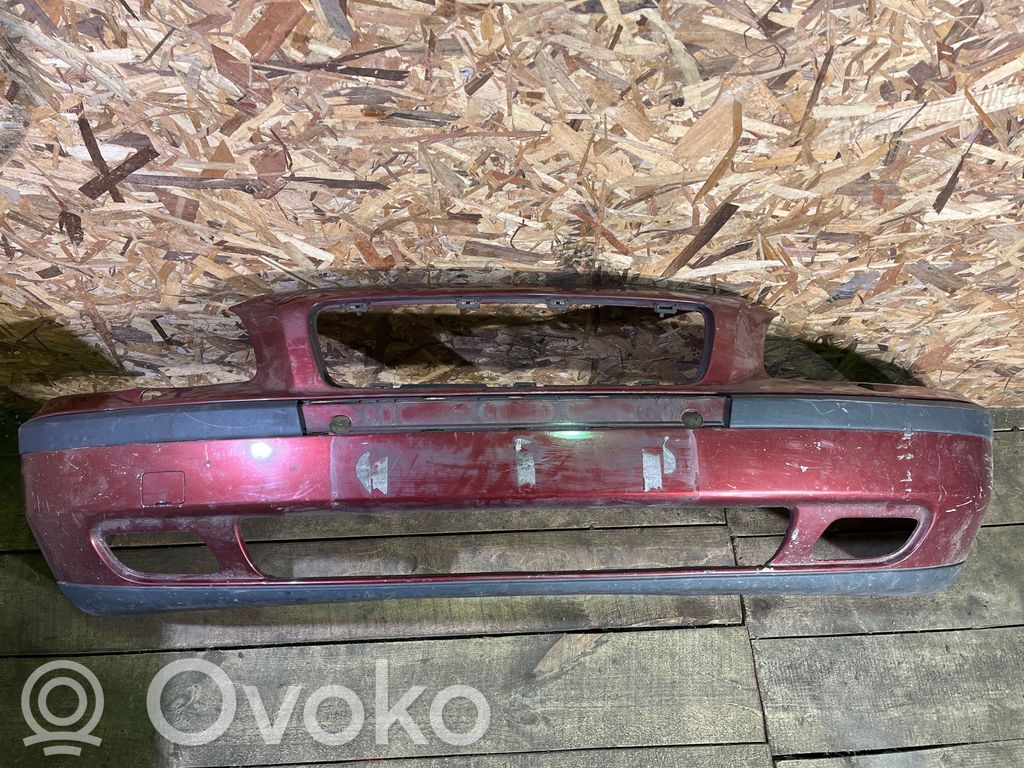 Volvo V70 Front bumper 