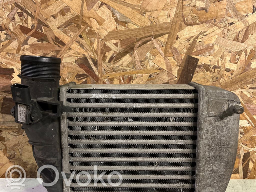 Audi A6 S6 C6 4F Oro nukreipėjas/ kanalas interkūlerio radiatoriaus 