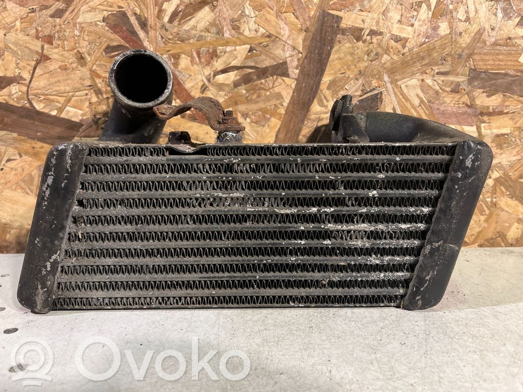 Audi 80 90 S2 B4 Intercooler air channel guide 