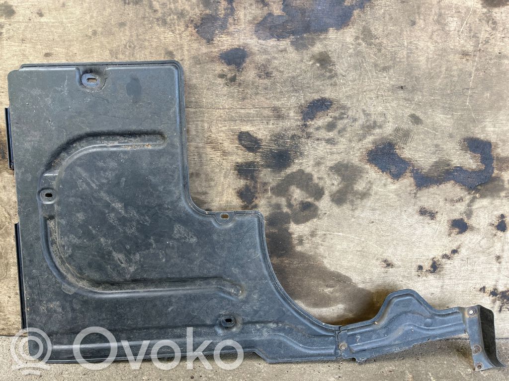 BMW 7 E65 E66 Alustan takasuoja välipohja 