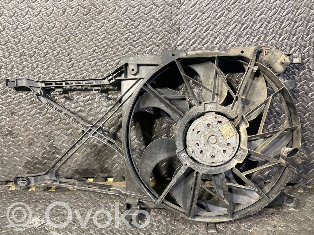 Opel Zafira B Elektrolüfter 