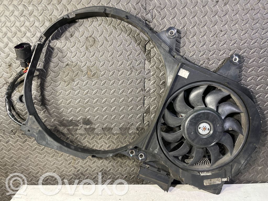 Audi A4 S4 B6 8E 8H Elektryczny wentylator chłodnicy 