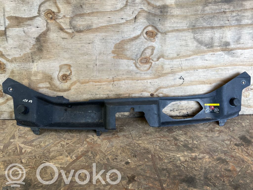 Volvo V50 Apdaila variklio dangčio spynos 
