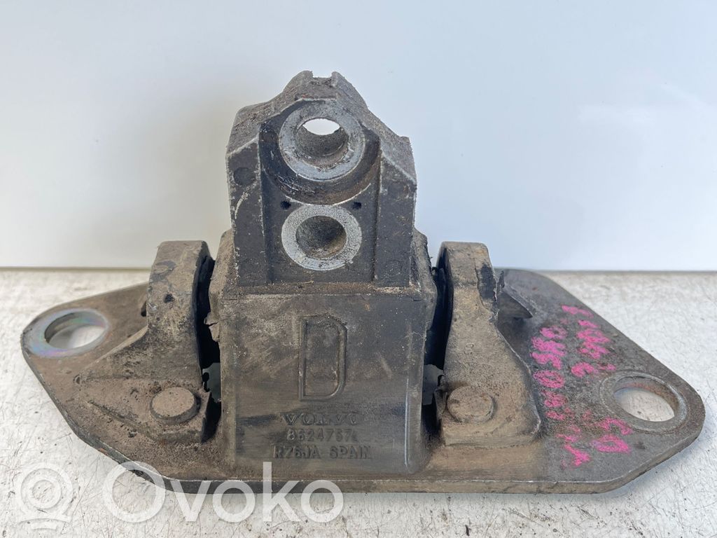 Volvo S80 Engine mounting bracket 