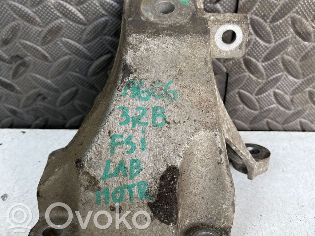 Audi A6 S6 C6 4F Engine mounting bracket 