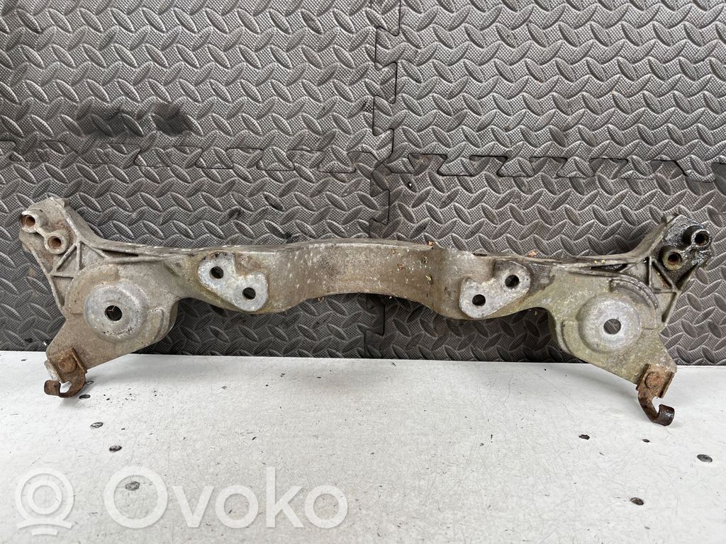 BMW X3 E83 Rear differential/diff mount bracket 