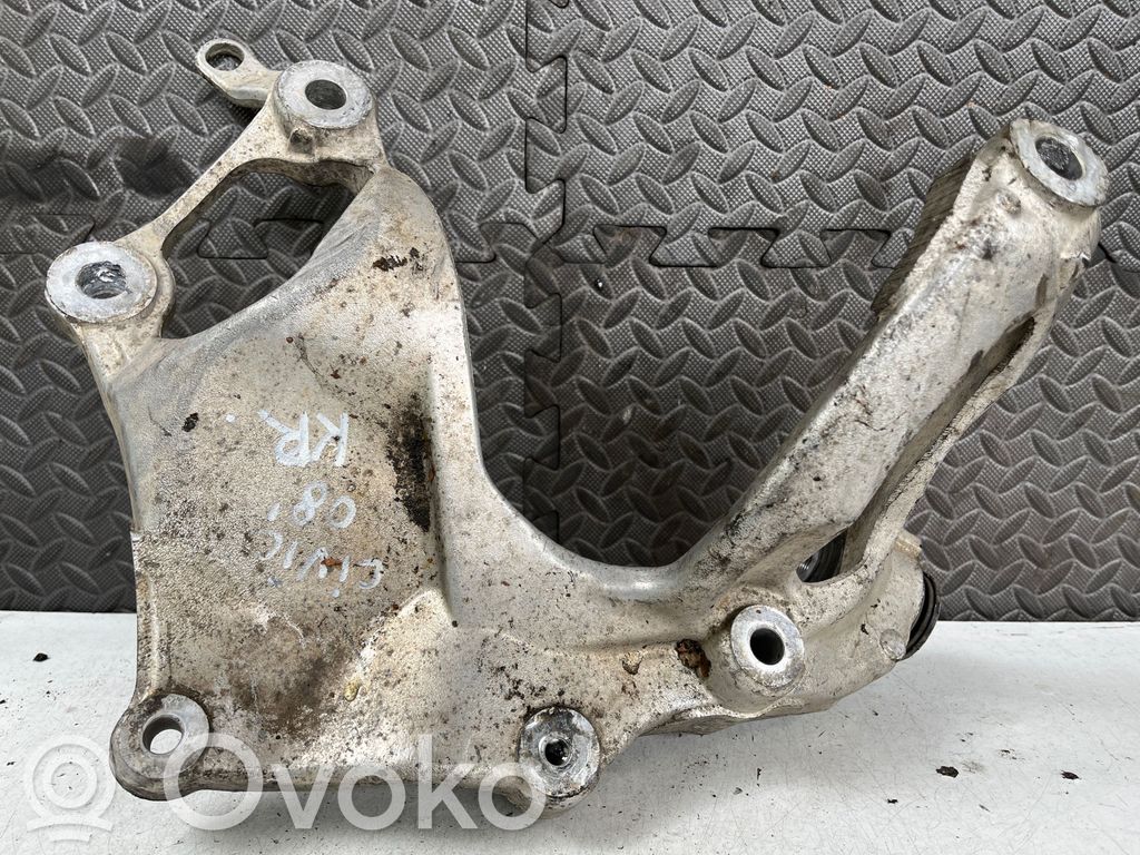Honda Civic Priekšējais šķērsnis 