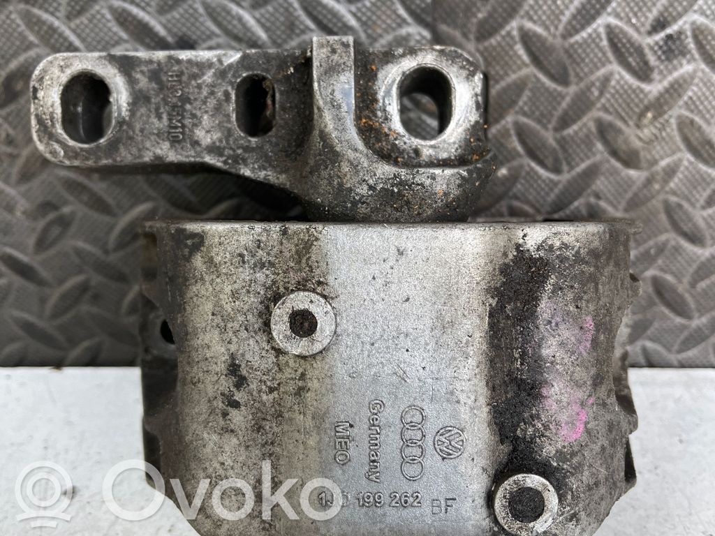 Engine mount bracket   1J0199262BF,1J0199262AP
